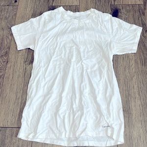 Calvin Klein t shirt